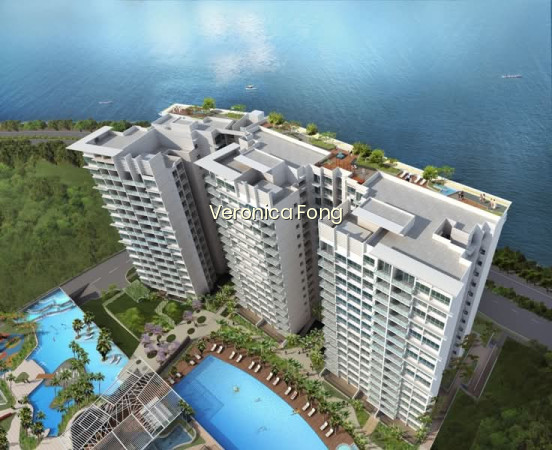 WATERFRONT GOLD 10
