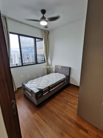 STIRLING RESIDENCES photo 5