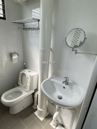 142 JALAN BUKIT MERAH photo 6