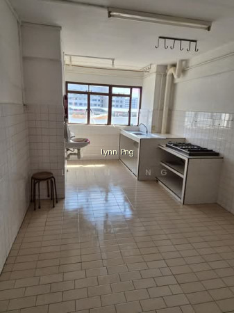677 HOUGANG AVENUE 8 photo 3