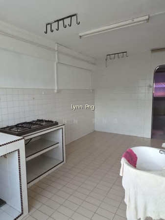 677 HOUGANG AVENUE 8 photo 4