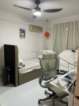 41 SIMS DRIVE photo 3