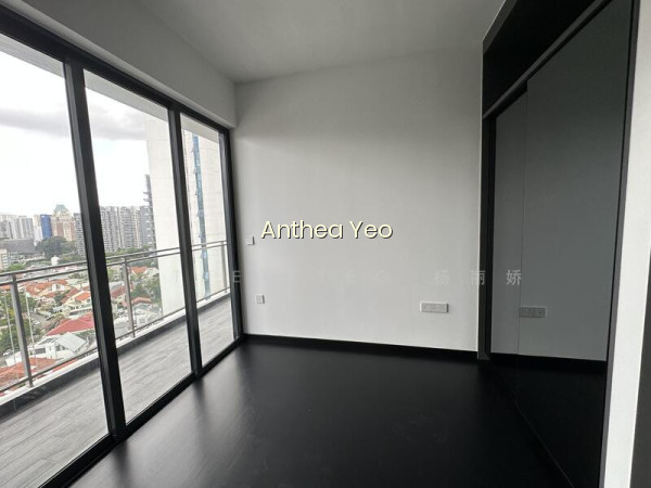 120 GRANGE photo 5