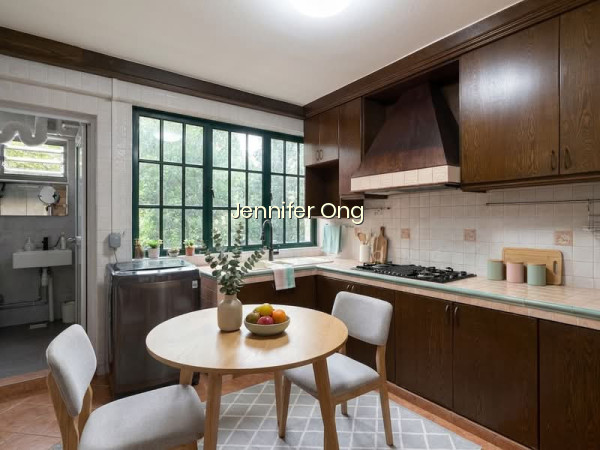 17 TOH YI DRIVE photo 5
