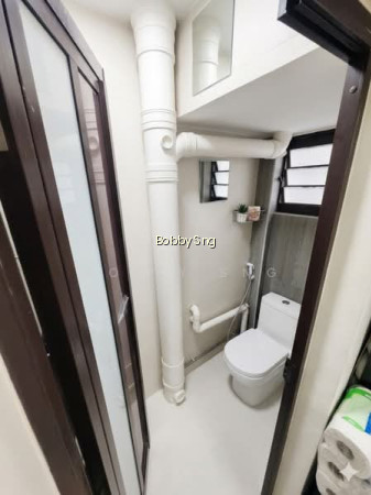 100 WHAMPOA DRIVE photo 4