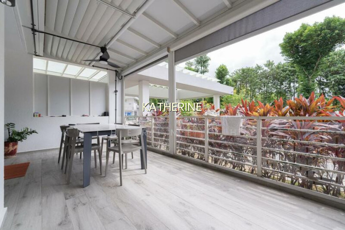 MONTEREY PARK CONDOMINIUM photo 2