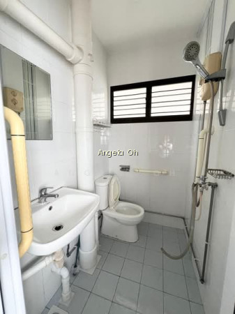 576 ANG MO KIO AVENUE 10 photo 3