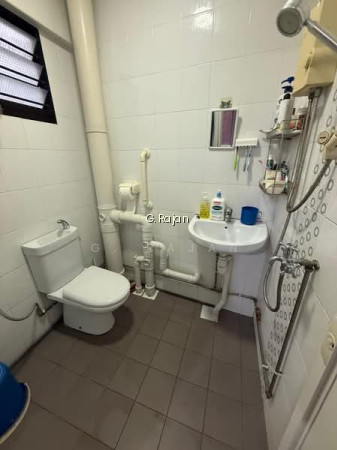 303 JURONG EAST STREET 32 photo 6