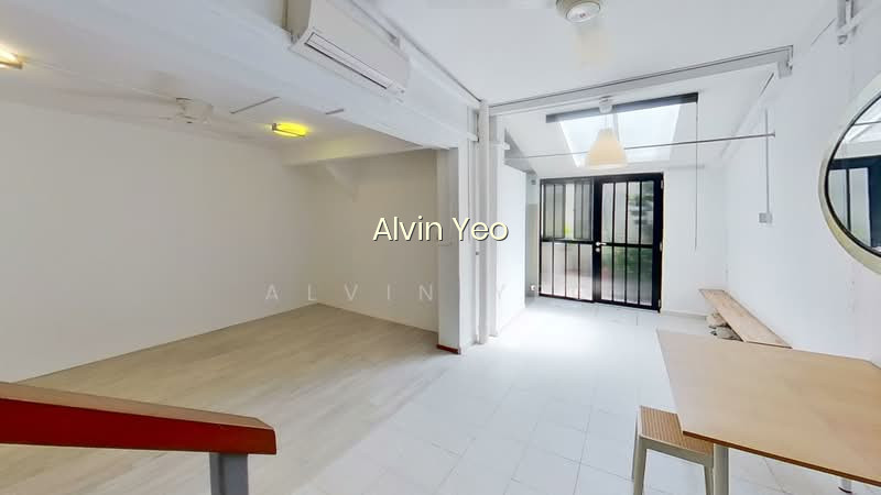 TIONG BAHRU ESTATE 3