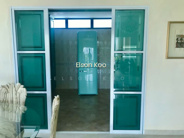 MOULMEIN COURT photo 6