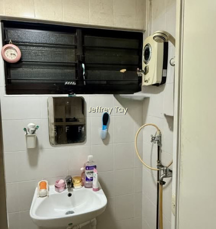 513 BUKIT BATOK STREET 52 photo 2