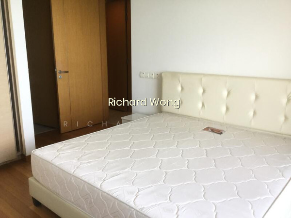 MARINA BAY RESIDENCES 7