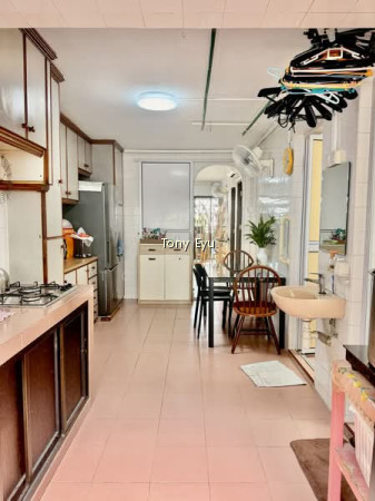 2 LORONG LEW LIAN photo 2