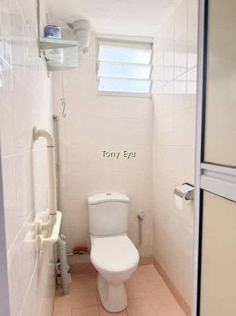 2 LORONG LEW LIAN photo 5