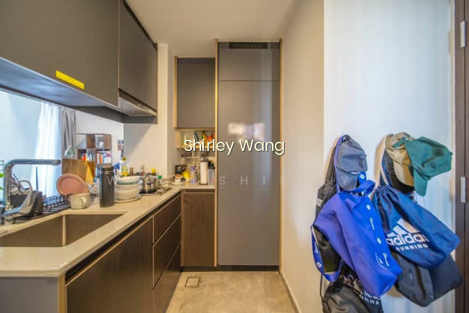 WILSHIRE RESIDENCES photo 2