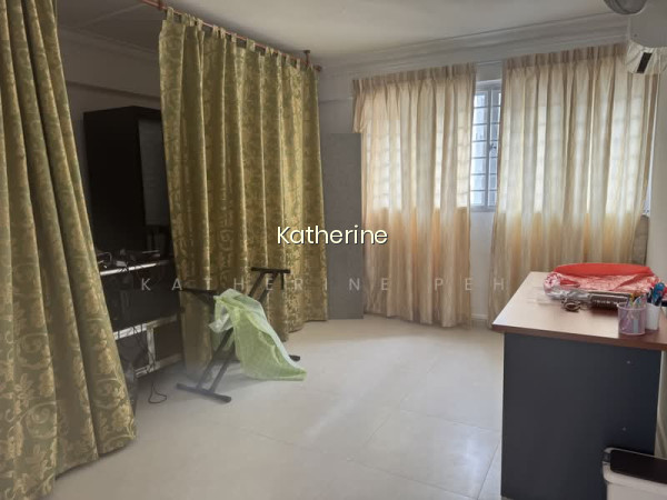 458 TAMPINES STREET 42 photo 5