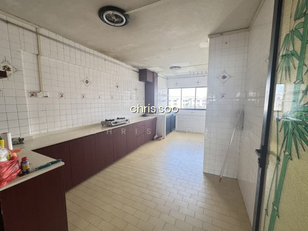 315 JURONG EAST STREET 32 photo 3