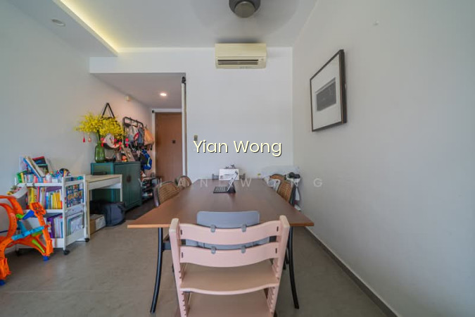 SUPER CHEAP 3 BEDDER FOR SALE IN HOUGANG photo 3