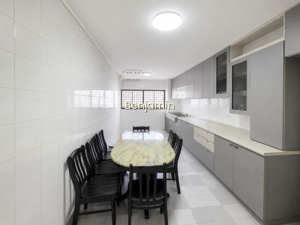 56 TELOK BLANGAH HEIGHTS photo 3
