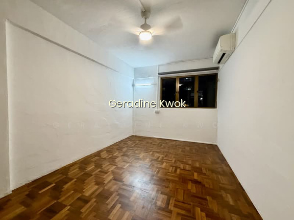 93 BEDOK NORTH AVENUE 4 photo 4