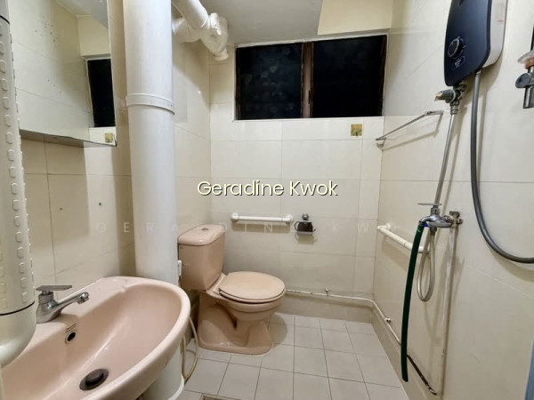 93 BEDOK NORTH AVENUE 4 photo 6