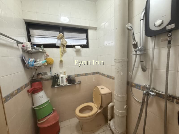 54 TELOK BLANGAH DRIVE photo 3