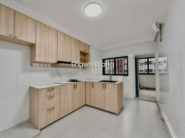 303 ANG MO KIO AVENUE 1 photo 6