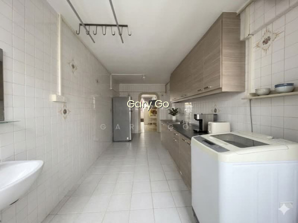 653 YISHUN AVENUE 4 photo 3