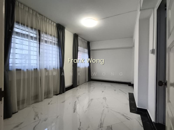 722 TAMPINES STREET 72 photo 5