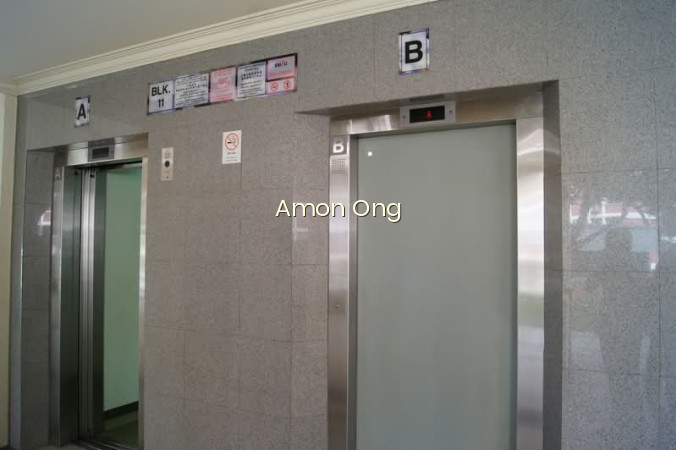 11 TOH YI DRIVE photo 5