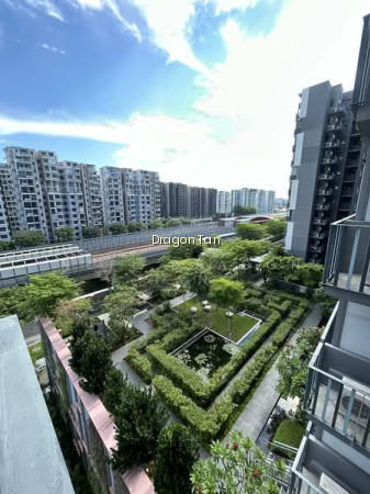GRANDEUR PARK RESIDENCES photo 5