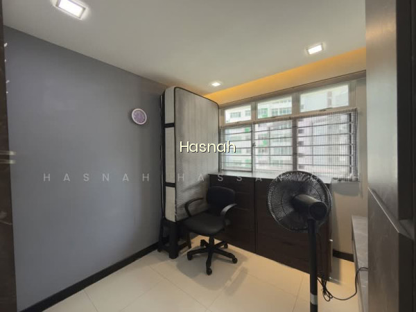 414B FERNVALE LINK photo 2
