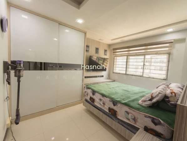 414B FERNVALE LINK photo 4