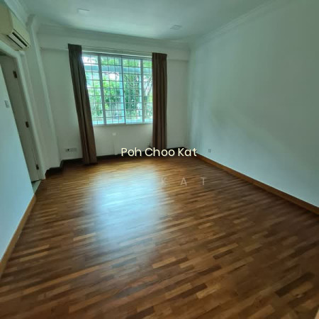 CAVENAGH HOUSE photo 2