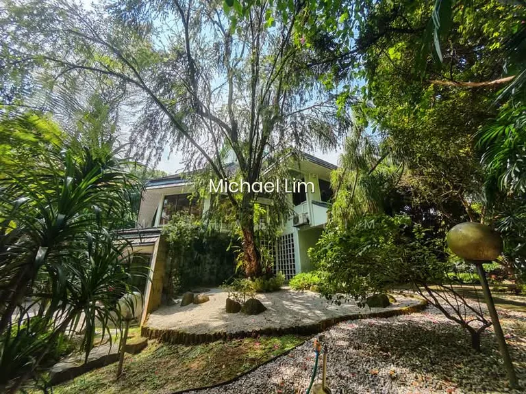 Priced to Sell. Elevated Land. Rebuild to Enjoy Unblock View image 1 of 4