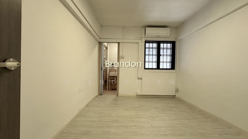 309 CLEMENTI AVENUE 4 photo 2