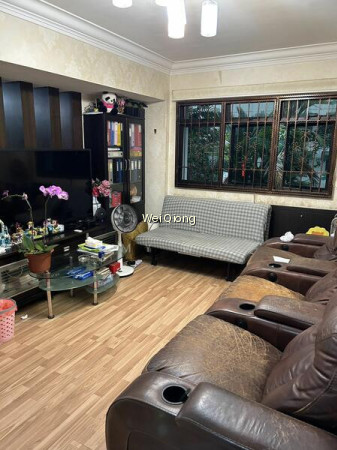 411 SEMBAWANG DRIVE photo 2