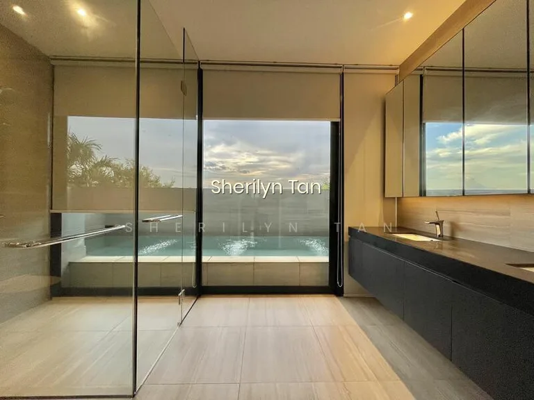 Great Location, Landed With 2 Pools and Lift image 1 of 10