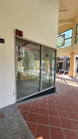 THE RIVERSIDE PIAZZA photo 5