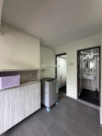 5 MARSILING DRIVE photo 2