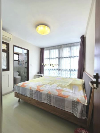 33 EUNOS CRESCENT photo 4