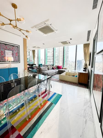 THE BOULEVARD RESIDENCE