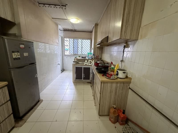 111 TECK WHYE LANE photo 3