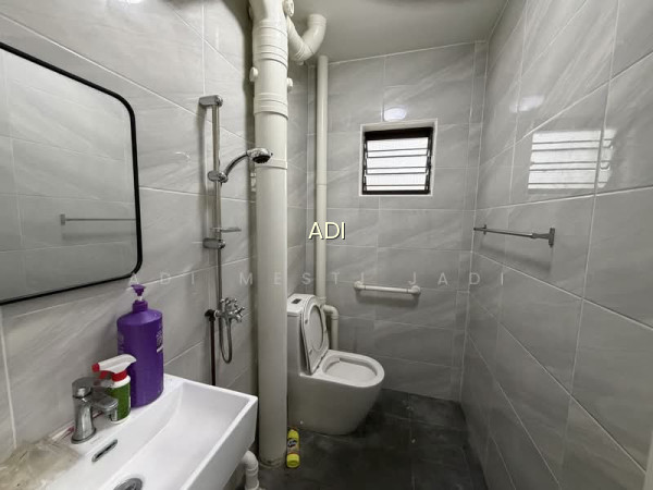 111 TECK WHYE LANE photo 5