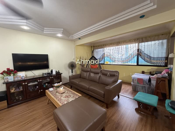 787D WOODLANDS CRESCENT photo 5