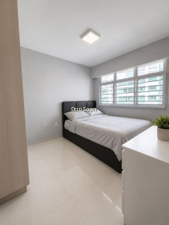467A FERNVALE LINK photo 5