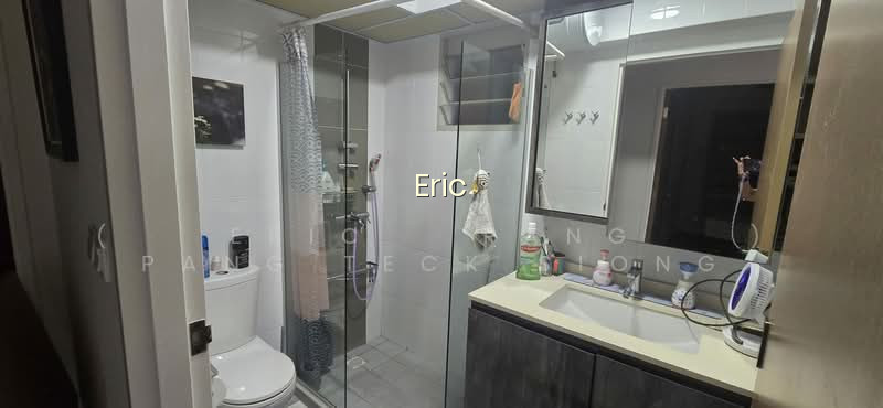 216C COMPASSVALE DRIVE image 1 of 5