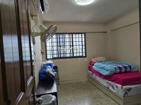 119 ANG MO KIO AVENUE 3 photo 2