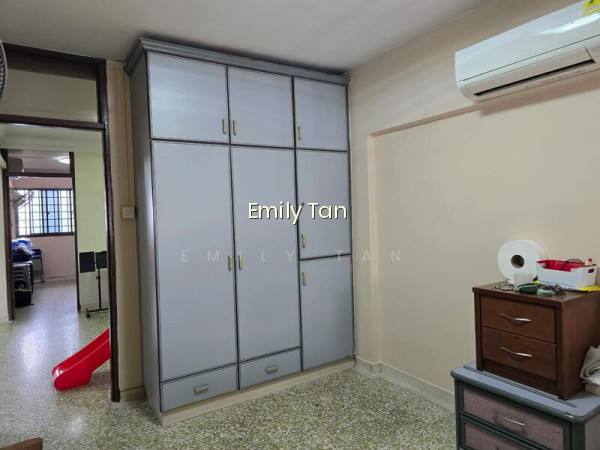 119 ANG MO KIO AVENUE 3 photo 3