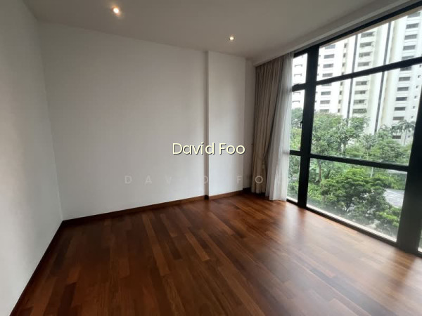 38 DRAYCOTT DRIVE photo 2